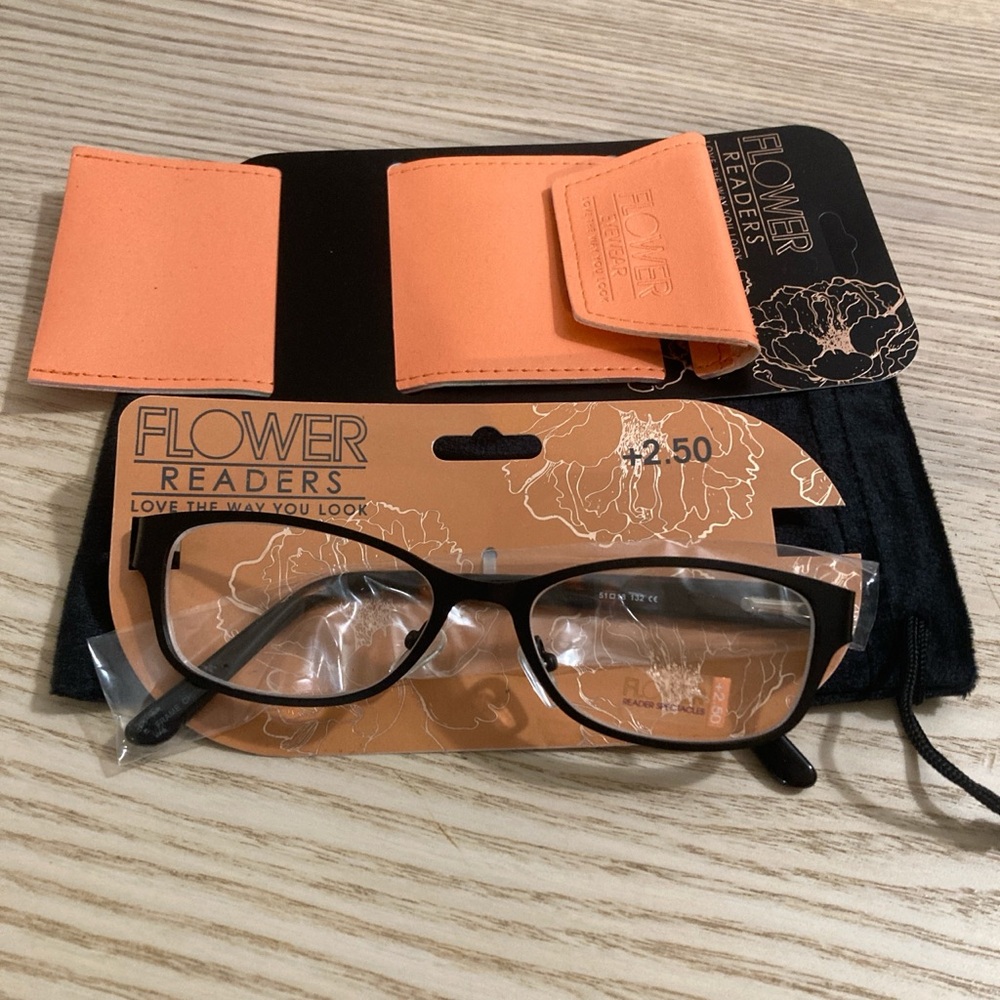 Flower Readers Black Glasses